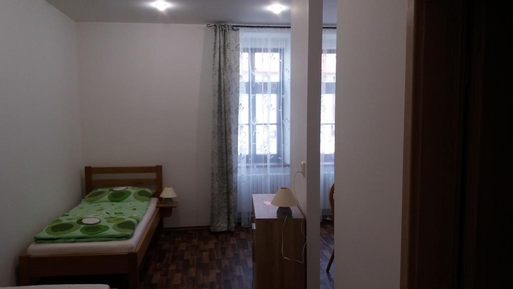 Penzion a wellness U Třeboňské madony Kültér fotó
